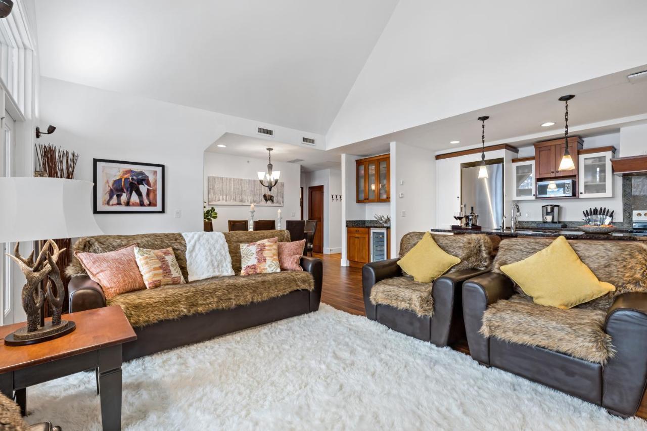 Penthouse At Solar A Resort And Spa Canmore Exteriér fotografie